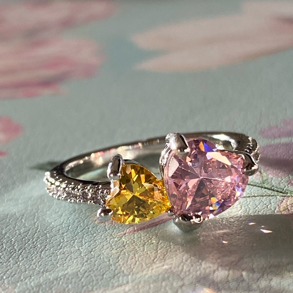 Hearts shaped sterling silver ring 💛💗💍✨ - Picture 3 of 7